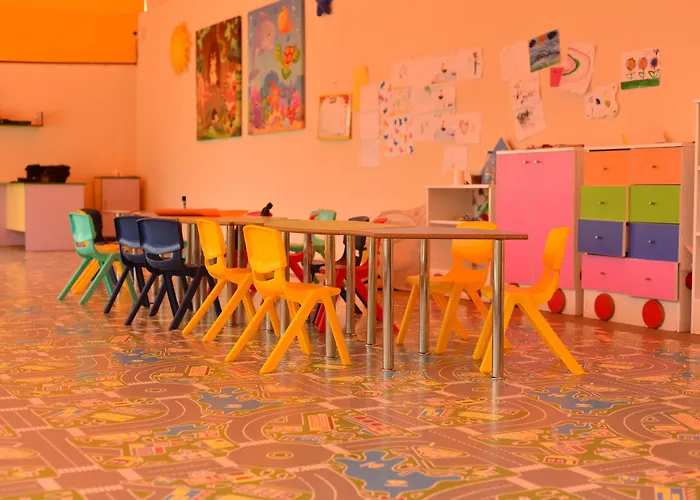 Orka Sunlife And Aquapark Олудениз