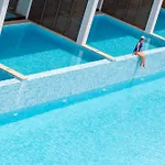 Orka Sunlife And Aquapark 5*