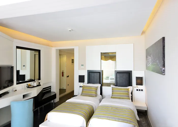 Orka Sunlife And Aquapark Hotel