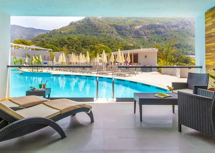 Orka Sunlife And Aquapark 5* Oludeniz