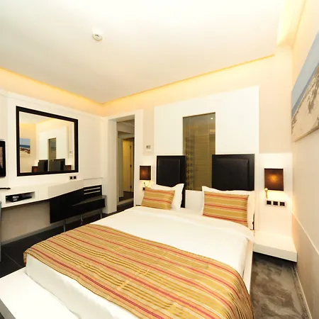 Orka Sunlife And Aquapark فندق أولدينيس