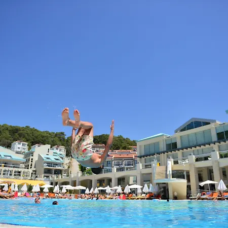 فندق Orka Sunlife And Aquapark 5*