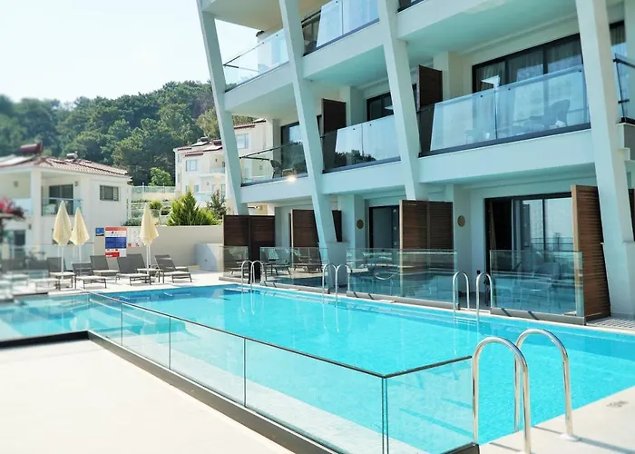 Orka Sunlife And Aquapark Hotel 5*